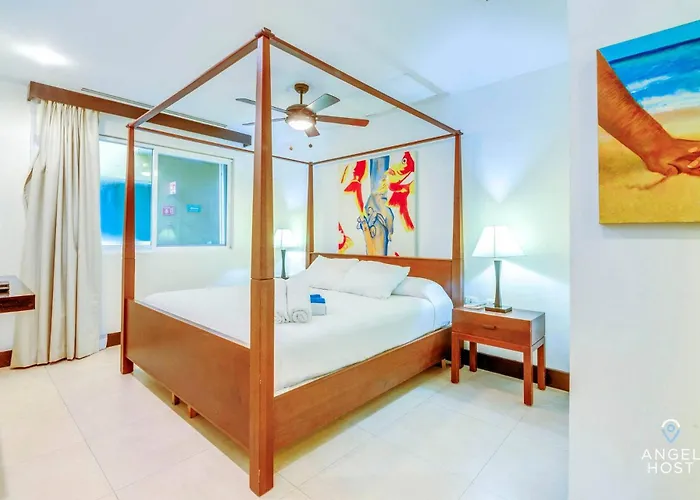 Penthouse W Private Terrace & Rooftop Pool Apartamento