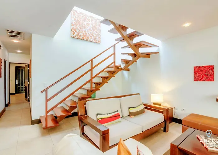 Penthouse W Private Terrace & Rooftop Pool *
