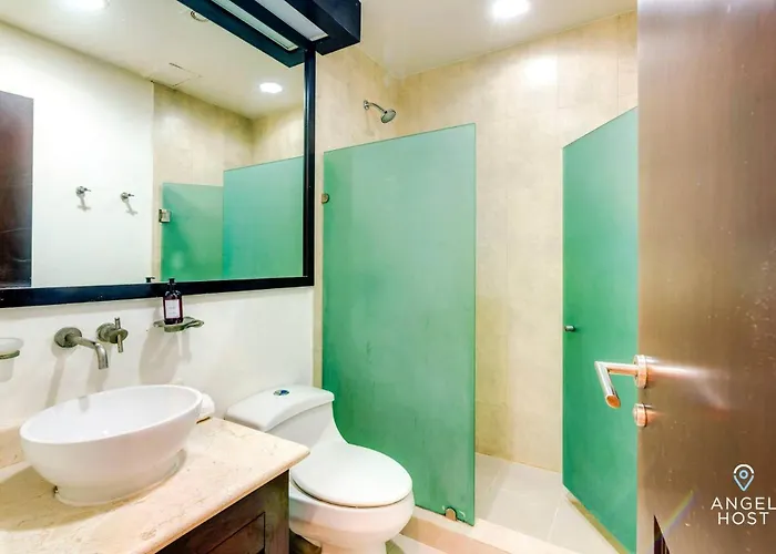 Penthouse W Private Terrace & Rooftop Pool Apartamento