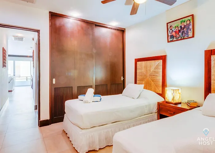Penthouse W Private Terrace & Rooftop Pool Apartamento